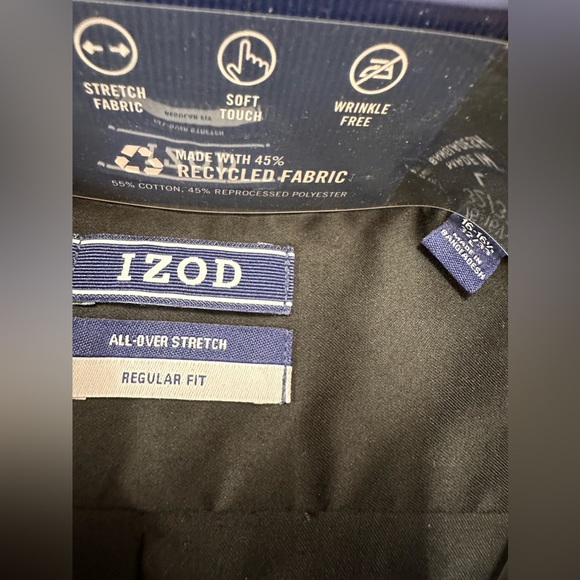 IZOD Men's Dress Shirt Regular Fit Stretch Solid Button Down Collar - Picture 5 of 5